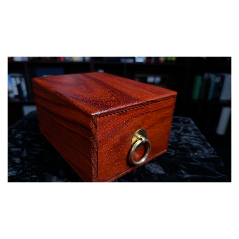 Alchemist's Chest by Bond Lee, Waylon.