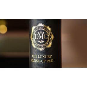 The DMC Luxury Close-Up Pad.