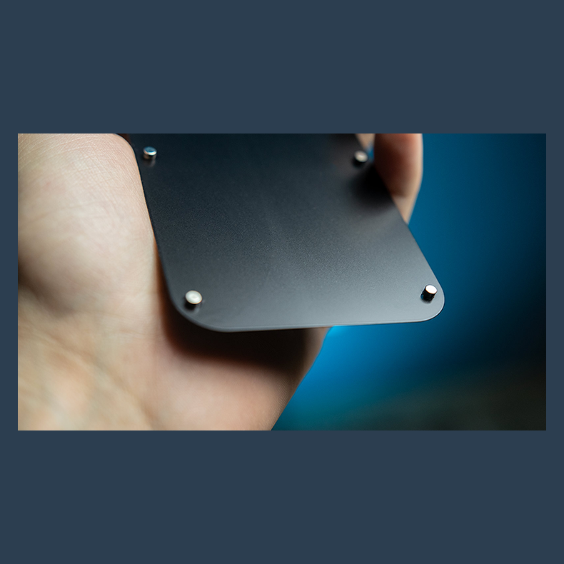 Leviosa Phone (EXTRA Screen) by Jo�o Miranda and Julio Montoro