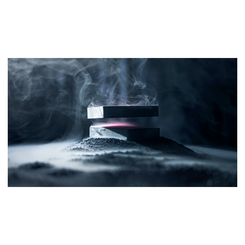 Leviti Deck by PITATA