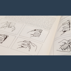 UNEXPECTED CARD BOOK - Ed Marlo