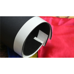 Chameleon Hanky by Hyunsoo Kim and Ethan Yip