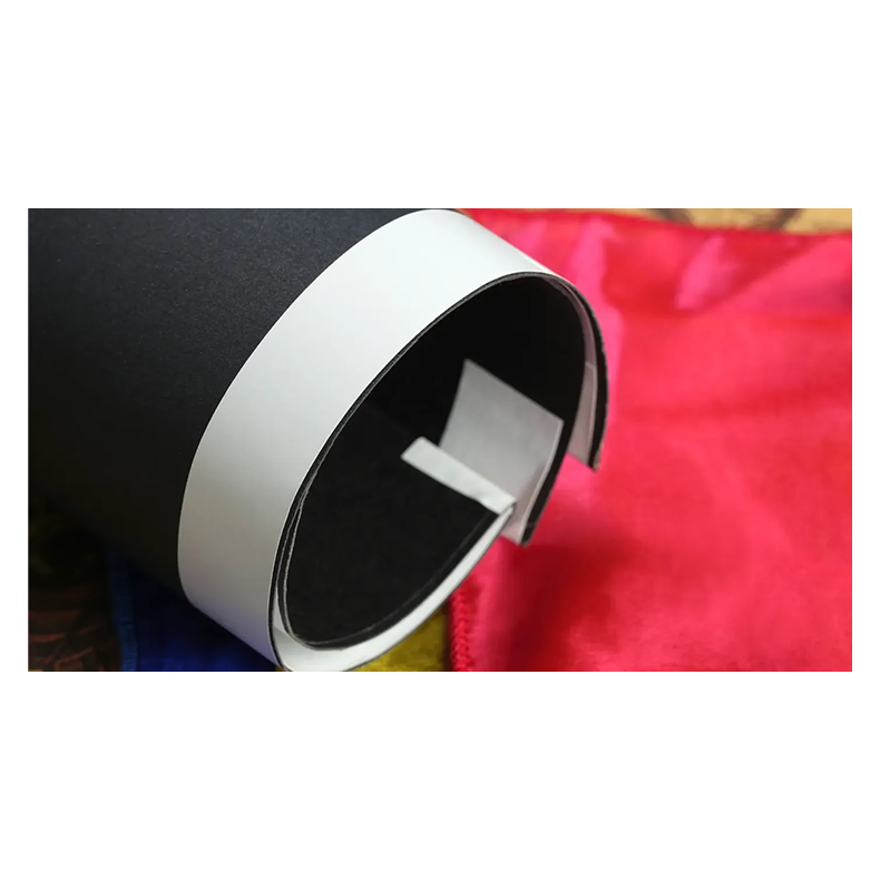 Chameleon Hanky by Hyunsoo Kim and Ethan Yip