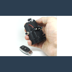 Remote Control Flying Silk by Quique Marduk