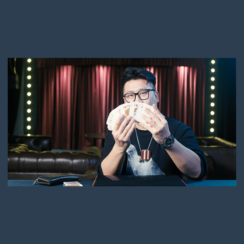The Right Bill by Wang Zhe &amp; Bacon Magic