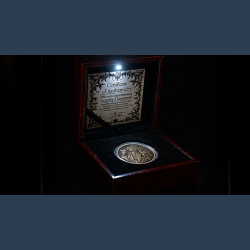 The Great Tomsoni Commemorative Coin