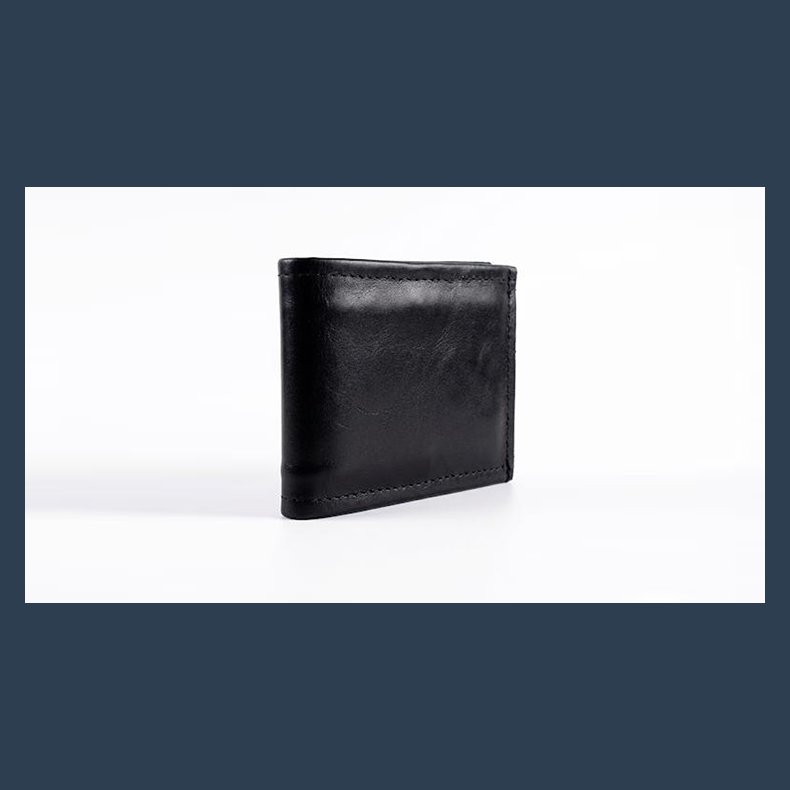 Bronzini's Wallet by Embajada M�gica
