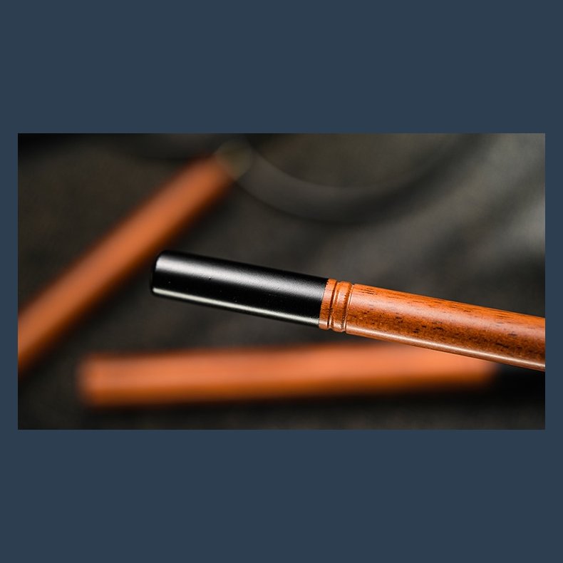 Folding Wand by TCC Presents